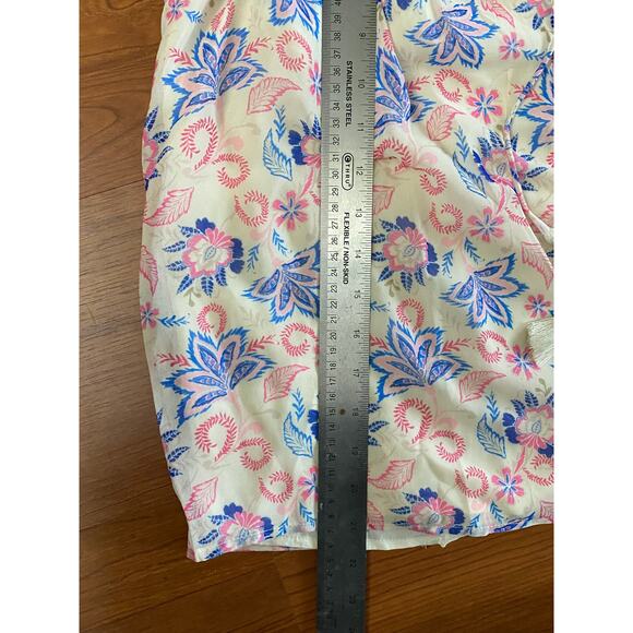 NWT Stellah New York Sleeveless V-Neck Blouse, Pink/ Blue Pattern, Large - Picture 8 of 8